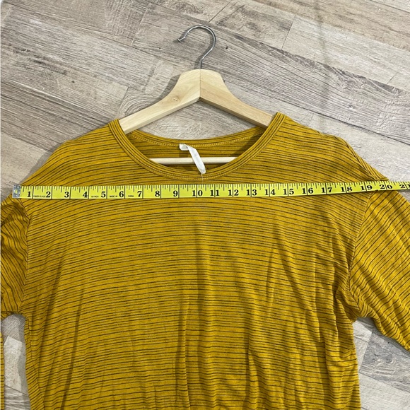 Anthropologie | Caution to the Wind Mustard Striped Key Hole Cropped Long Sleeve - Picture 8 of 9